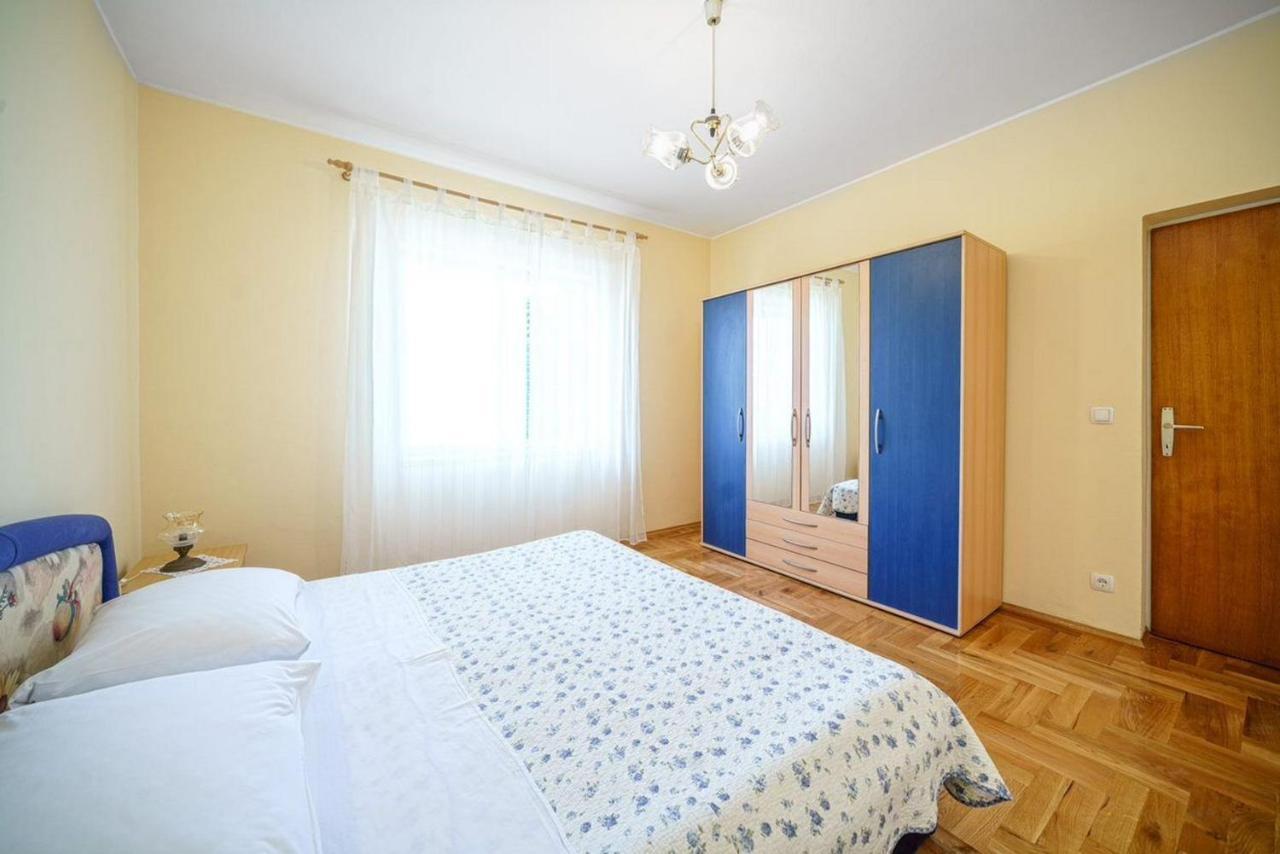 Apartment Plava Beach Vodice Kültér fotó